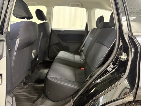Used 2015 Subaru Forester 2.5i w/ Alloy Wheel Package image 30