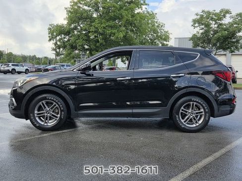Used 2018 Hyundai Santa Fe Sport FWD image 2