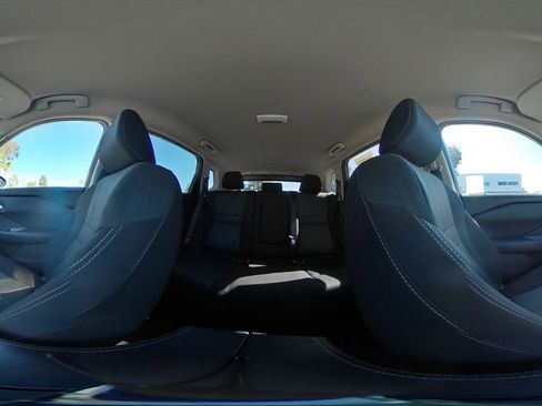 Used 2025 Nissan Rogue SV image 44