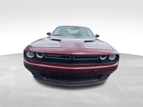 Used 2018 Dodge Challenger SXT w/ Super Sport Group (SS/T) RWD image 18