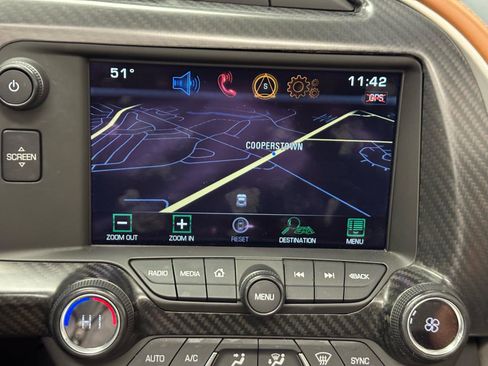 Used 2015 Chevrolet Corvette Z06 w/ 3LZ Preferred Equipment Group image 12