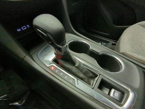 Used 2023 Chevrolet Equinox LT image 21