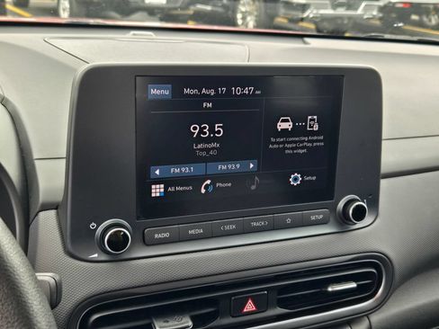 Used 2023 Hyundai Kona SE w/ Cargo Package AWD/4WD image 32