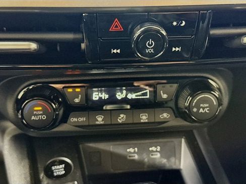 New 2026 Nissan Kicks SV w/ SV Premium Package image 14