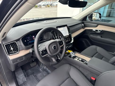 Used 2026 Volvo XC90 B6 Plus AWD/4WD image 33