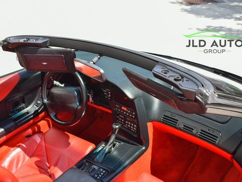 Used 1994 Chevrolet Corvette Convertible RWD image 39