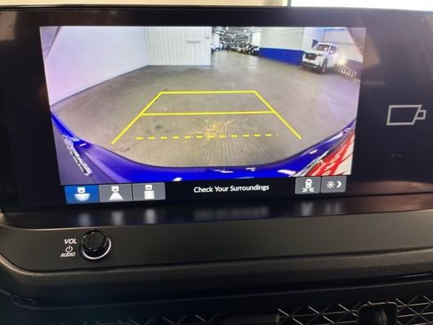 Used 2024 Honda Accord Sport image 27