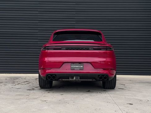 New 2026 Porsche Cayenne Coupe AWD/4WD image 6