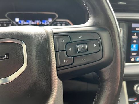 Used 2021 GMC Yukon Denali w/ Advanced Technology Package AWD/4WD image 22