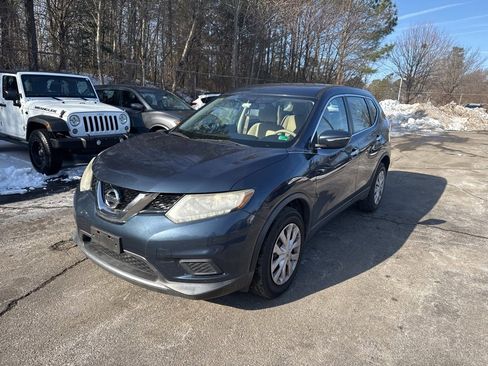 Used 2015 Nissan Rogue S image 3