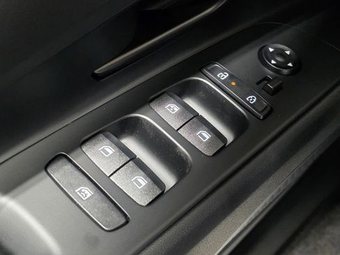 New 2026 Hyundai Elantra Sport image 21