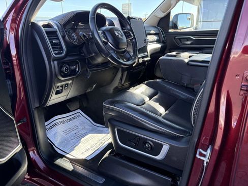 Used 2019 RAM 1500 Laramie image 13