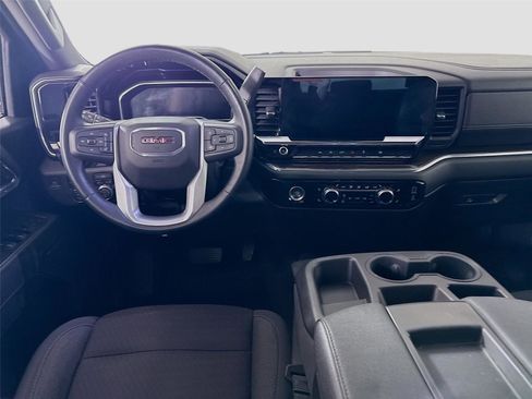 Used 2023 GMC Sierra 1500 Elevation AWD/4WD image 2