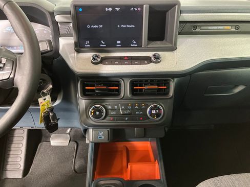 Certified 2022 Ford Maverick XLT w/ XLT Luxury Package image 28