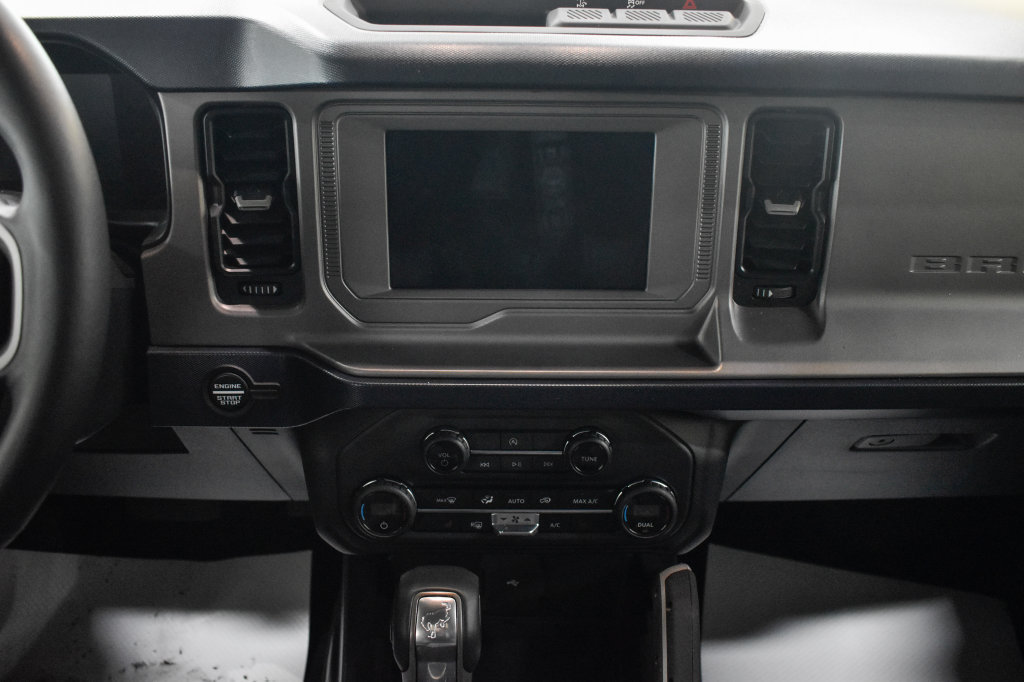 Used 2023 Ford Bronco Outer Banks AWD/4WD image 28