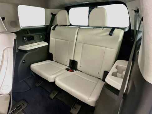 Used 2025 Hyundai Santa Fe Calligraphy FWD image 31