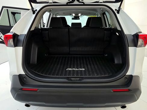 Certified 2025 Toyota RAV4 LE AWD/4WD image 20