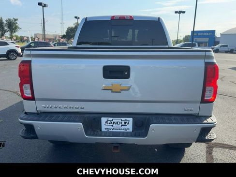 Used 2016 Chevrolet Silverado 1500 LTZ Z71 w/ LTZ Plus Package AWD/4WD image 8