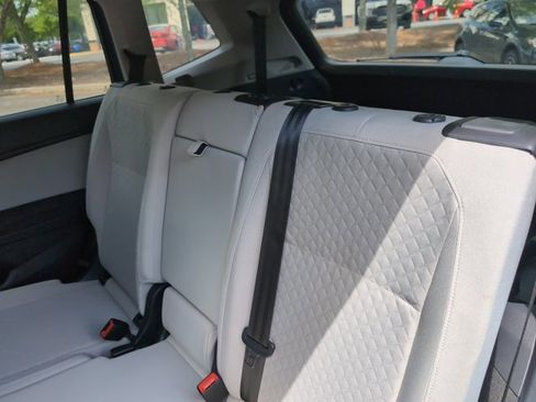 Used 2019 Volkswagen Tiguan S w/ Driver Assistance Package image 17