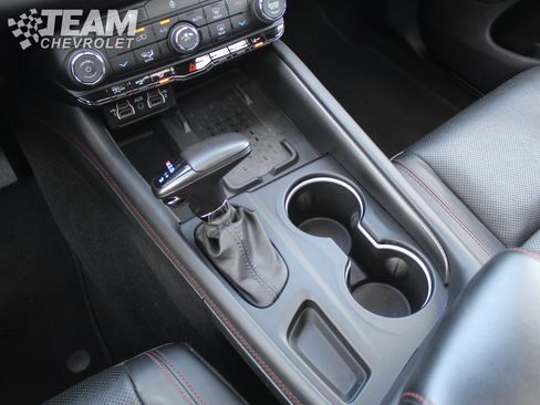 Used 2025 Dodge Durango GT AWD/4WD image 18