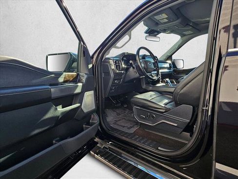 Used 2021 Ford F150 Lariat w/ Equipment Group 502A High image 17