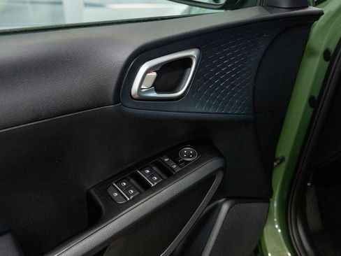 Used 2022 Kia Soul EX FWD image 10