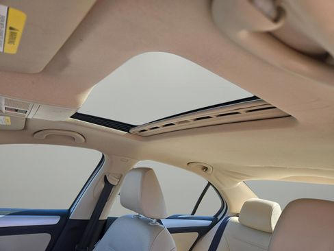 Used 2014 Volkswagen Jetta SE image 17