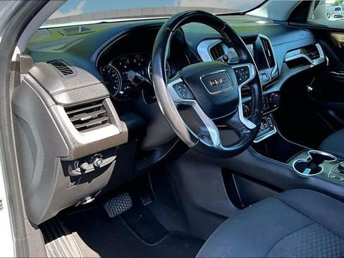 Used 2021 GMC Terrain SLE w/ Driver Convenience Package AWD/4WD image 13
