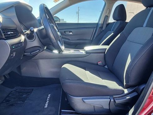 Used 2022 Nissan Sentra SV w/ Trunk Package image 9