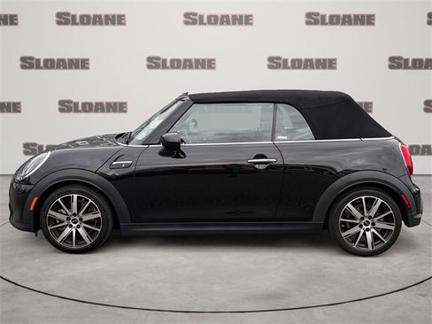 Used 2024 MINI Cooper S image 2