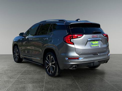 Used 2020 GMC Terrain Denali w/ Denali Premium Package image 5