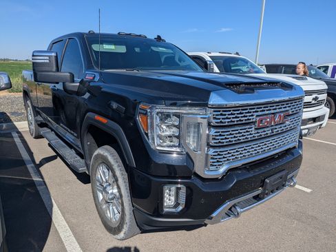 Used 2020 GMC Sierra 2500 Denali w/ Denali Ultimate Package AWD/4WD image 4