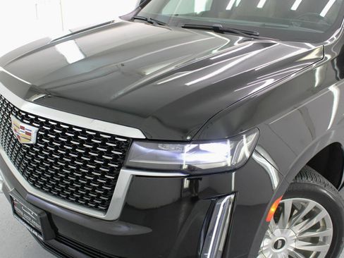 Used 2022 Cadillac Escalade Premium Luxury w/ Performance Package RWD image 17