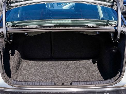 Used 2024 Volkswagen Jetta SE image 28