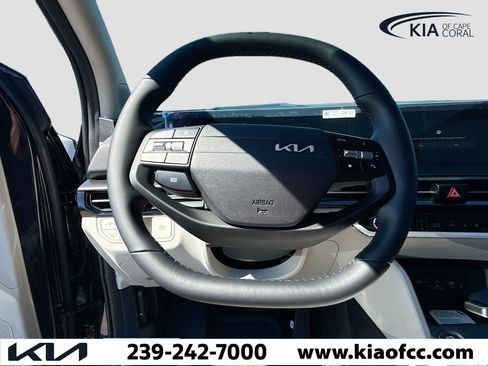 New 2026 Kia Sportage SX image 39