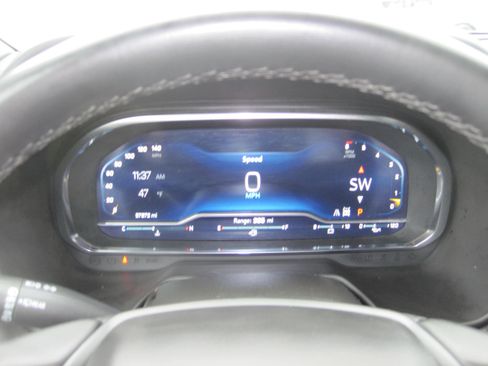 Used 2024 Chevrolet Tahoe LT AWD/4WD image 17