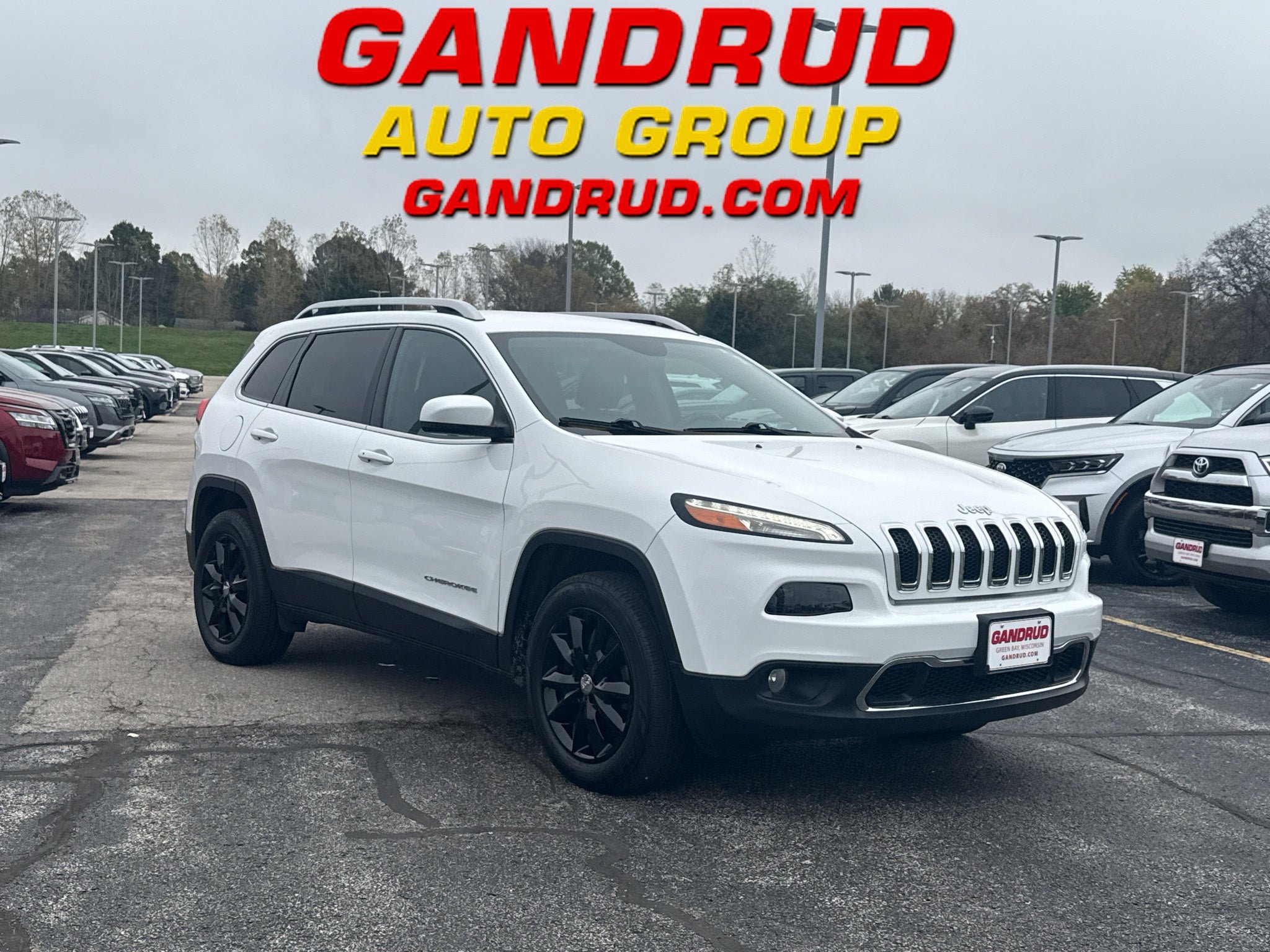 Used 2016 Jeep Cherokee Limited AWD/4WD image 1