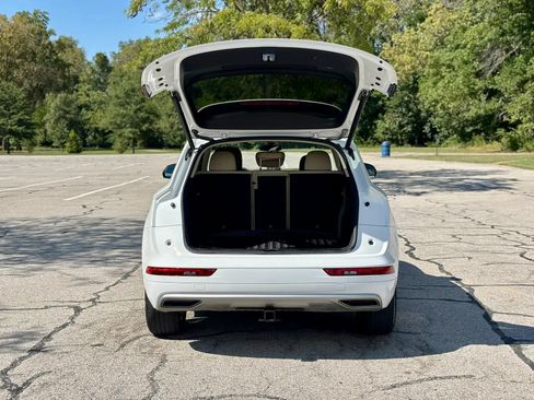 Used 2019 Audi Q5 2.0T Premium AWD/4WD image 8