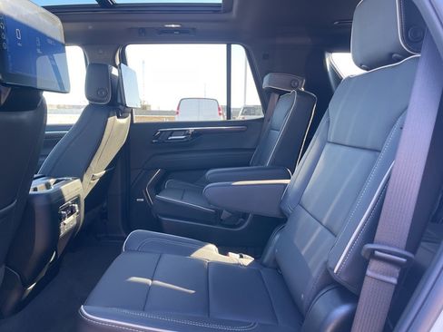 New 2026 Chevrolet Tahoe Premier image 16