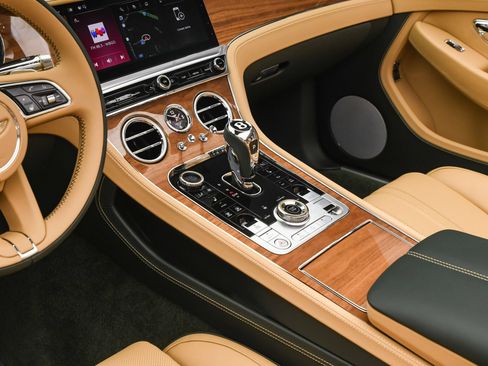 New 2026 Bentley Continental GTC AWD/4WD image 34