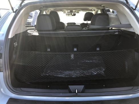 Used 2018 Subaru Crosstrek 2.0i Limited image 28