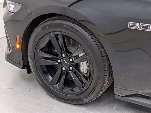 Certified 2025 Ford Mustang GT RWD image 4