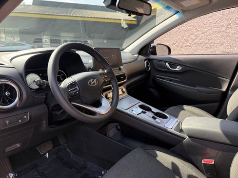 Used 2022 Hyundai Kona SEL w/ Cargo Package image 15