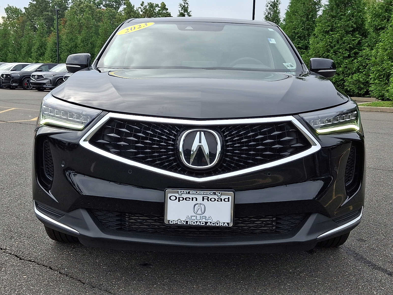 Used 2023 Acura RDX w/ Technology Package AWD/4WD image 2