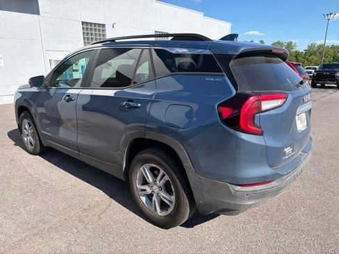 Used 2024 GMC Terrain SLE w/ Driver Convenience Package AWD/4WD image 24