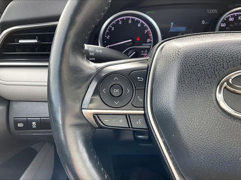 Used 2024 Toyota Camry XLE image 23