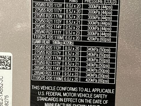 Used 2023 Land Rover Range Rover SE image 26