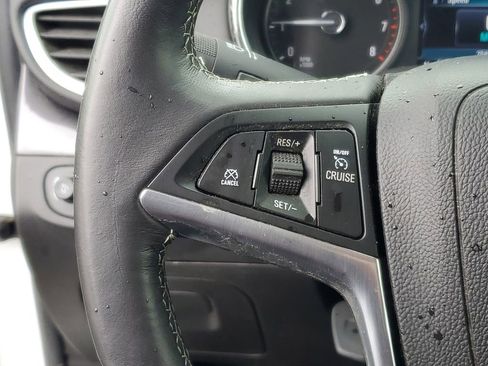 Used 2022 Buick Encore Preferred w/ Safety Package image 14