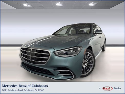 New 2026 Mercedes-Benz S 500 4MATIC image 1