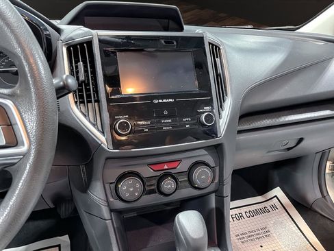 Used 2019 Subaru Impreza 2.0i w/ Eyesight image 23